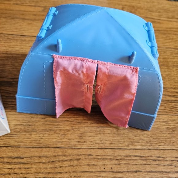 Vintage Fisher Price Dream Dollhouse Family Camping Tent - Picture 4 of 7